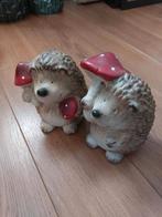 2 egeltjes, Verzamelen, Beelden en Beeldjes, Ophalen