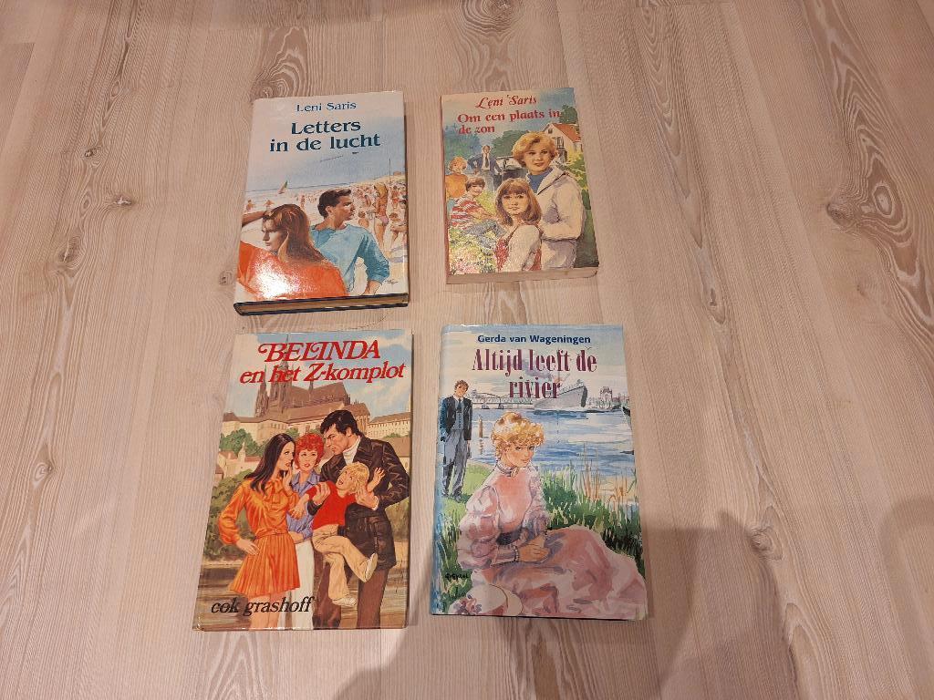 Diverse Oude Romans, Ophalen of Verzenden, Gelezen