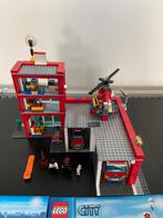 Lego brandweer kazerne, Kinderen en Baby's, Speelgoed | Duplo en Lego, Ophalen of Verzenden, Zo goed als nieuw