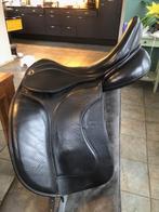 Kingsley D3 dressuurzadel 17,5 inch, Dieren en Toebehoren, Ophalen of Verzenden, Gebruikt, Dressuur