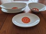 Winterling Bavaria oranje bloem porselein, Huis en Inrichting, Keuken | Servies, Ophalen of Verzenden, Gebruikt, Porselein, Schaal of Schalen