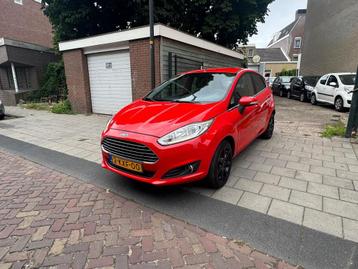 Ford Fiesta 1.0 Benzine Handgeschakeld Navigatie Leuke nette beschikbaar voor biedingen