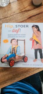Naai boek Hip, stoer en lief!, Gelezen, Ophalen of Verzenden, Deborah van de Leijgraaf, Borduren en Naaien