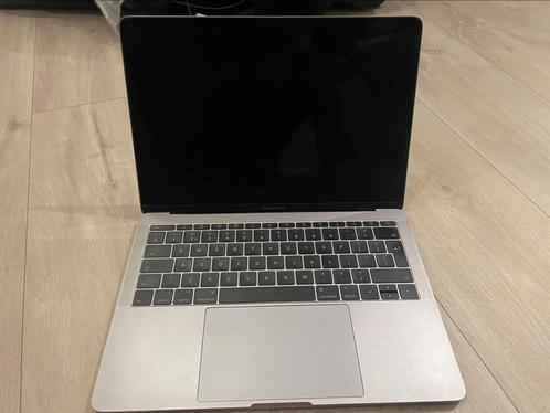 MacBook pro 13 inch a1708, Computers en Software, Apple Macbooks, Niet werkend, MacBook Pro, 13 inch, 2 tot 3 Ghz, 128 GB of minder
