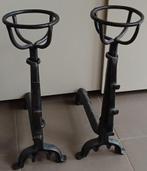 17e eeuwse gesmede vuurbokken, Verzenden