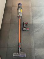 Dyson V10 Stofzuiger - Krachtig en Draadloos!, Witgoed en Apparatuur, Stofzuigers, Ophalen, Gebruikt, Reservoir, Stofzuiger