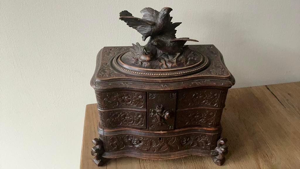 Antiek Frans juwelenkistje, ca. 1890, handgesneden vogelmoti, Antiek en Kunst, Ophalen of Verzenden