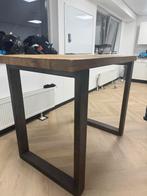Robuuste Statafel / Bartafel, Huis en Inrichting, Tafels | Statafels, Ophalen of Verzenden, Gebruikt