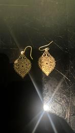 Laatste kans! Goudkleurige filigrein oorbellen, Sieraden, Tassen en Uiterlijk, Oorbellen, Ophalen of Verzenden, Zo goed als nieuw