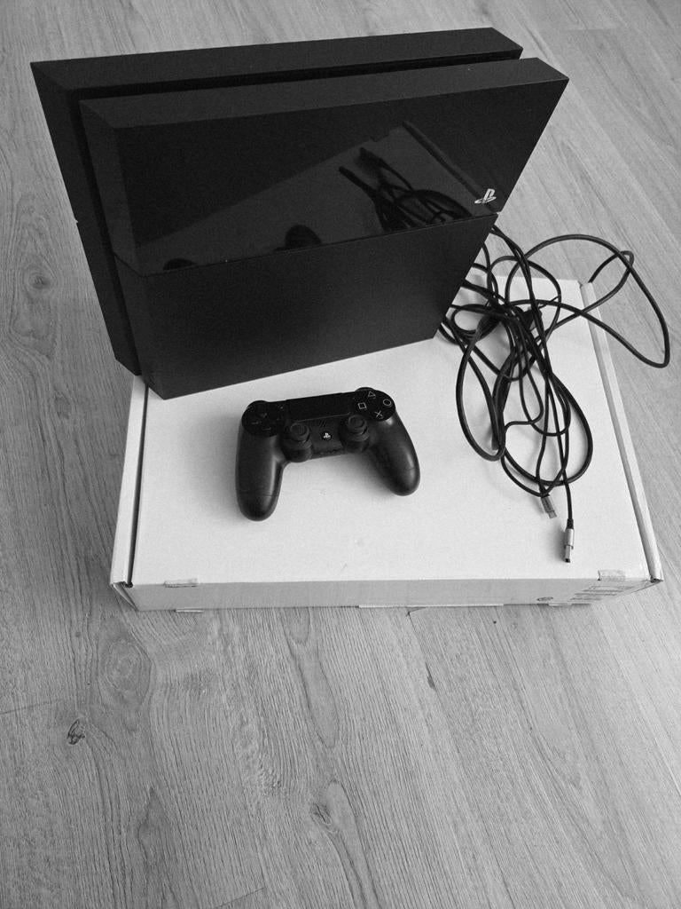 PlayStation 4 - 500GB - Met Controller, Ophalen of Verzenden, Met 1 controller, Original, 500 GB