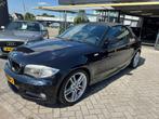 BMW 1-serie Cabrio 118i High Executive M-Pakket|CC|Sensor|St, Auto's, BMW, Euro 5, 4 stoelen, Leder en Stof, Zwart