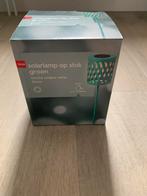 Nieuw in doos: groene solarlamp op stok, hema, Tuin en Terras, Buitenverlichting, Ophalen of Verzenden, Nieuw, Zonne-energie, Overige typen
