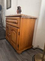 Bijna nieuw hout kast, Antiek en Kunst, Antiek | Meubels | Kasten, Ophalen