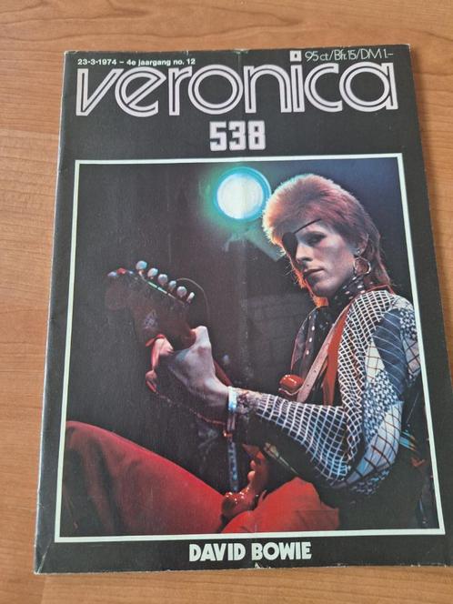 Veronica 1974 David Bowie Cats Reggae Suzi Quatro Oldfield, Boeken, Tijdschriften en Kranten, Gelezen, Muziek, Film of Tv, Verzenden