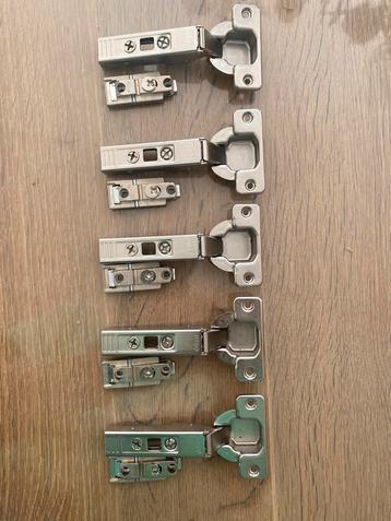 Te Koop: Blum scharnieren 5 stuks (nieuw) beschikbaar voor biedingen