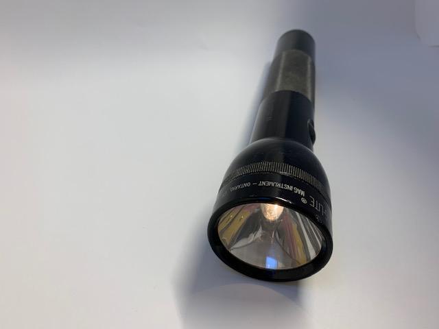 grote Mag-Lite, Ophalen, Gebruikt, Batterij