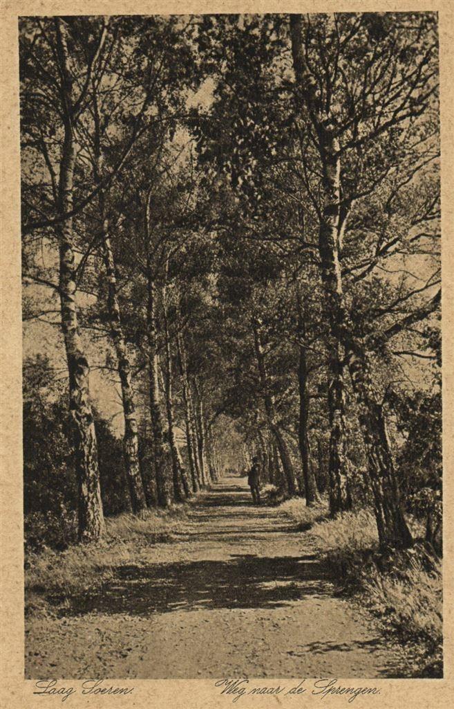 Laag Soeren. - Weg naar de Sprengen. - 1947 gelopen, Verzamelen, Ansichtkaarten | Nederland, Gelopen, Gelderland, Voor 1920, Ophalen of Verzenden