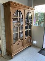 Te koop aangeboden antieke kast met glazen deuren., Antiek en Kunst, Ophalen