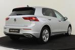Volkswagen Golf 1.4 eHybrid STYLE -ergoActive|CAMERA|WINTER|, 1490 kg, Gebruikt, 4 cilinders, Plug-in hybride