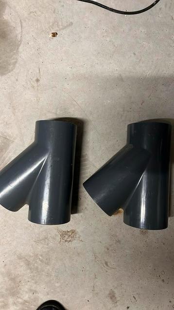 Pvc t-stuk 90mm 45 graden beschikbaar voor biedingen