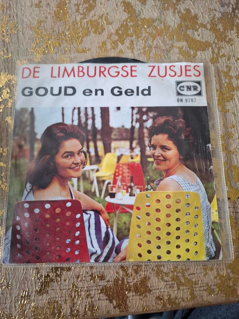 De Limburgse zusjes  goud en geld, Cd's en Dvd's, Vinyl | Nederlandstalig, Ophalen of Verzenden, Zo goed als nieuw, Overige formaten