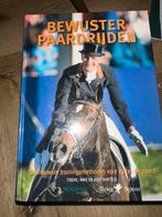 Bewuster paardrijden - Tineke Bartels, Boeken, Ophalen of Verzenden, Zo goed als nieuw, Paarden of Pony's