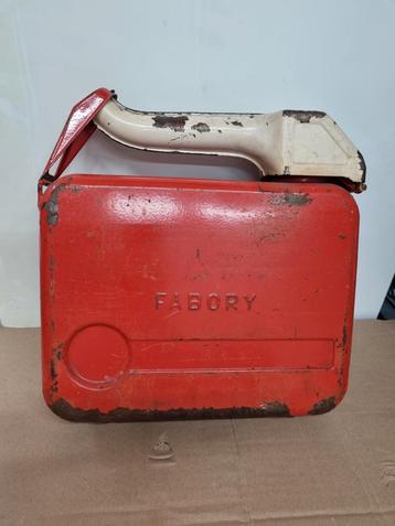 Vintage Fabory Jerrycan - Rood beschikbaar voor biedingen