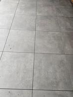 17 nieuwe licht grijze keramische tegels (60x60x5), Tuin en Terras, Nieuw, Keramiek, 5 tot 10 m², Ophalen