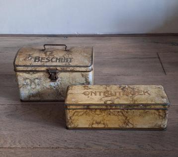 Vintage beschuit- en koekblik beschikbaar voor biedingen