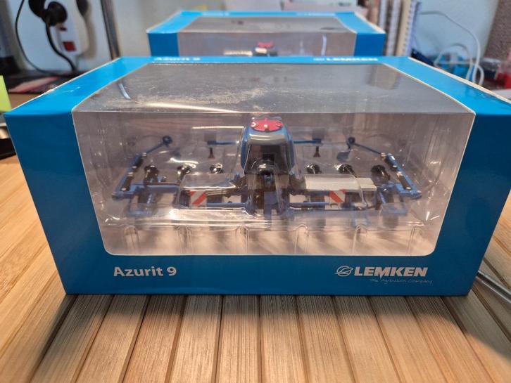 LEMKEN AZURIT 9, Hobby en Vrije tijd, Modelauto's | 1:32, Nieuw, Tractor of Landbouw, Overige merken, Ophalen of Verzenden