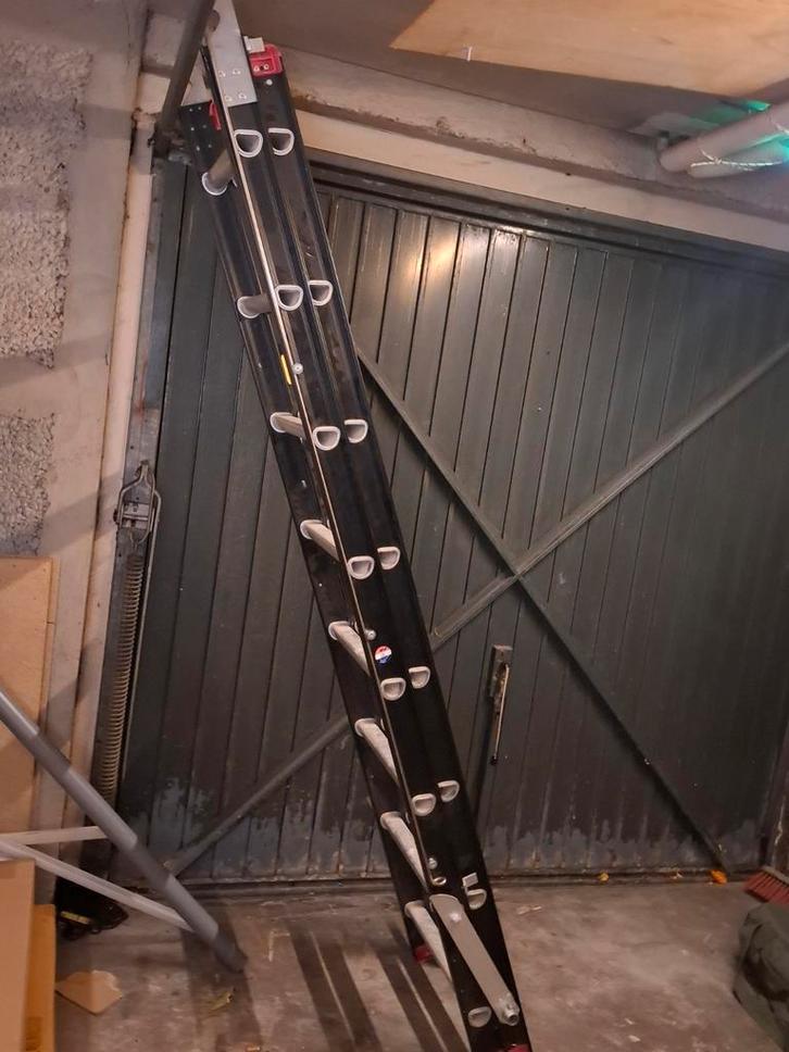 ALTREX LADDER 2-DLG ZML 2040, Doe-het-zelf en Verbouw, Ladders en Trappen, Zo goed als nieuw, Ladder, 4 meter of meer, Opvouwbaar of Inschuifbaar