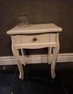 Leuke witte sidetable met lade, 45 tot 60 cm, Minder dan 55 cm, Gebruikt, Ophalen of Verzenden