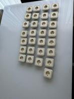 Partij Stopcontacten en schakelaars (ongeveer 100 stuks), Ophalen, Nieuw, Stopcontact