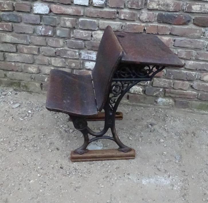 oud gietijzeren schoolstoeltje met tafeltje, Antiek en Kunst, Curiosa en Brocante, Ophalen