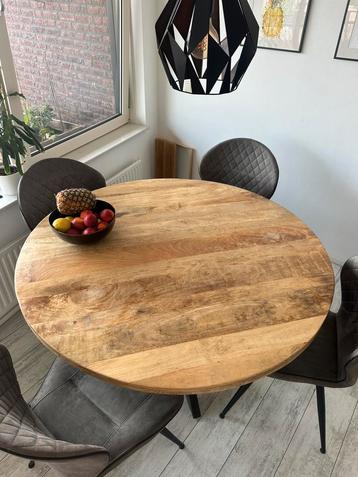 Ronde mango hout tafel 130 cm met metalen poot beschikbaar voor biedingen