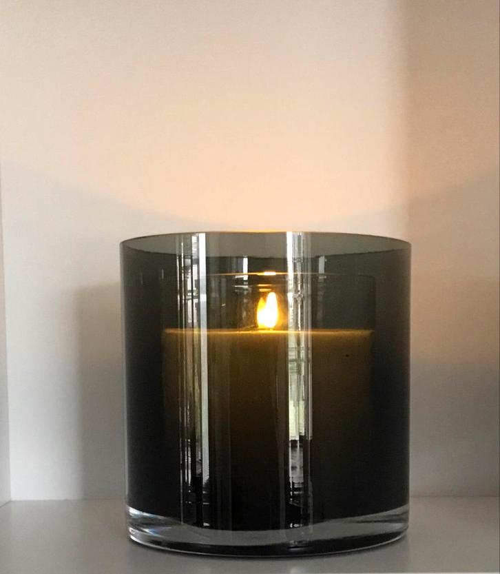 Stijlvol Windlicht - Zwart Glas, Huis en Inrichting, Woonaccessoires | Kandelaars en Kaarsen, Zo goed als nieuw, Kandelaar, Minder dan 25 cm