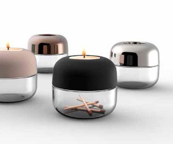 Show Tealight, Menu/Audo, design by Norm, black, nieuw, Huis en Inrichting, Woonaccessoires | Kandelaars en Kaarsen, Nieuw, Kandelaar