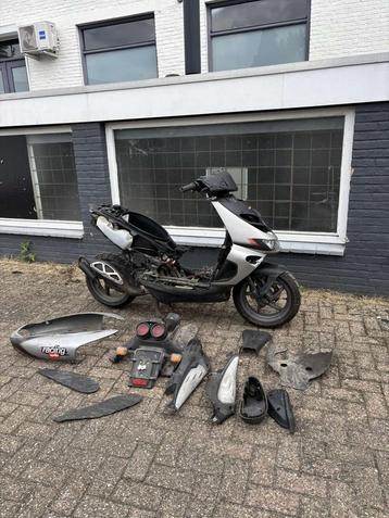 Aprilla sr 50 beschikbaar voor biedingen