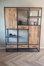 Mangohouten kast, zo goed als nieuw!, Huis en Inrichting, Kasten | Wandmeubels, Ophalen, Zo goed als nieuw, 25 tot 50 cm, 150 tot 200 cm
