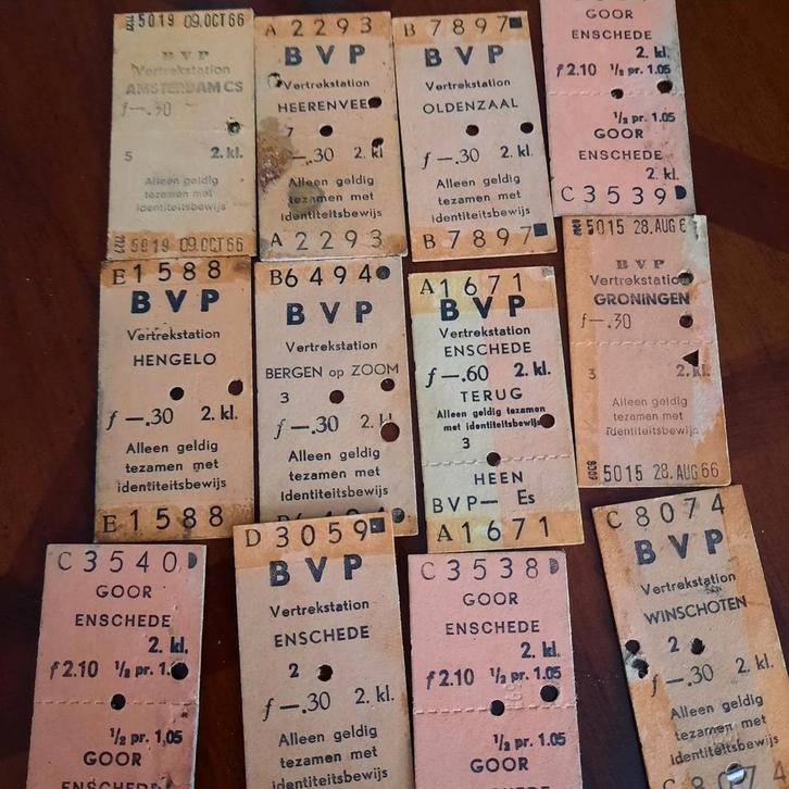Oude BVP vervoerbewijzen collectie plus 1 buskaartje, Verzamelen, Spoorwegen en Tramwegen, Gebruikt, Bus of Metro, Kaart of Prent
