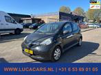 Toyota Aygo 1.0-12V EXPORT / HANDEL, Voorwielaandrijving, Gebruikt, 4 stoelen, Origineel Nederlands