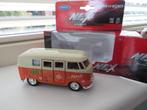 Welly Volkswagen Transporter T1 spijltje Oranje LOVE &PEACE, Hobby en Vrije tijd, Modelauto's | 1:43, Ophalen of Verzenden, Nieuw