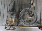 Oude explosieveilige looplamp met oprolhaspel, Antiek en Kunst, Antiek | Lampen, Ophalen of Verzenden