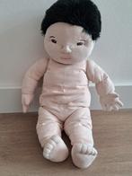 Knuffel Ikea pop Lekkamrat creme zwart haar 45 cm K9776, Ophalen of Verzenden, Zo goed als nieuw, Overige typen