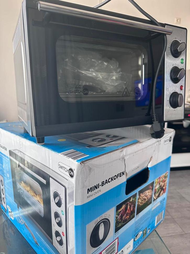 Mini-oven Switch On – nieuw in doos, 1300W, Witgoed en Apparatuur, Ovens, Zo goed als nieuw, Oven met grill, Minder dan 45 cm