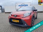 Toyota Aygo X 1.0 VVT-i MT Pulse mooie complete Aygo in het, Gebruikt, Euro 6, 4 stoelen, 3 cilinders