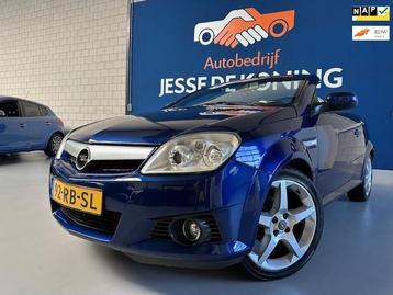 Opel Tigra TwinTop 1.8-16V Cosmo.NAP met 132859 km.en APK to beschikbaar voor biedingen