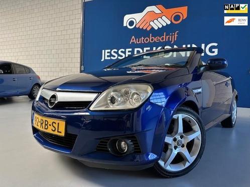 Opel Tigra TwinTop 1.8-16V Cosmo.NAP met 132859 km.en APK to, Auto's, Opel, Bedrijf, Te koop, Tigra, ABS, Airbags, Airconditioning