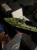 Voerboot voor karpervissen - Camouflage, Watersport en Boten, Ophalen of Verzenden, Nieuw