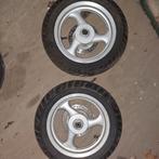 Aprilia SR50 voorvelgen met goede banden, Ophalen of Verzenden